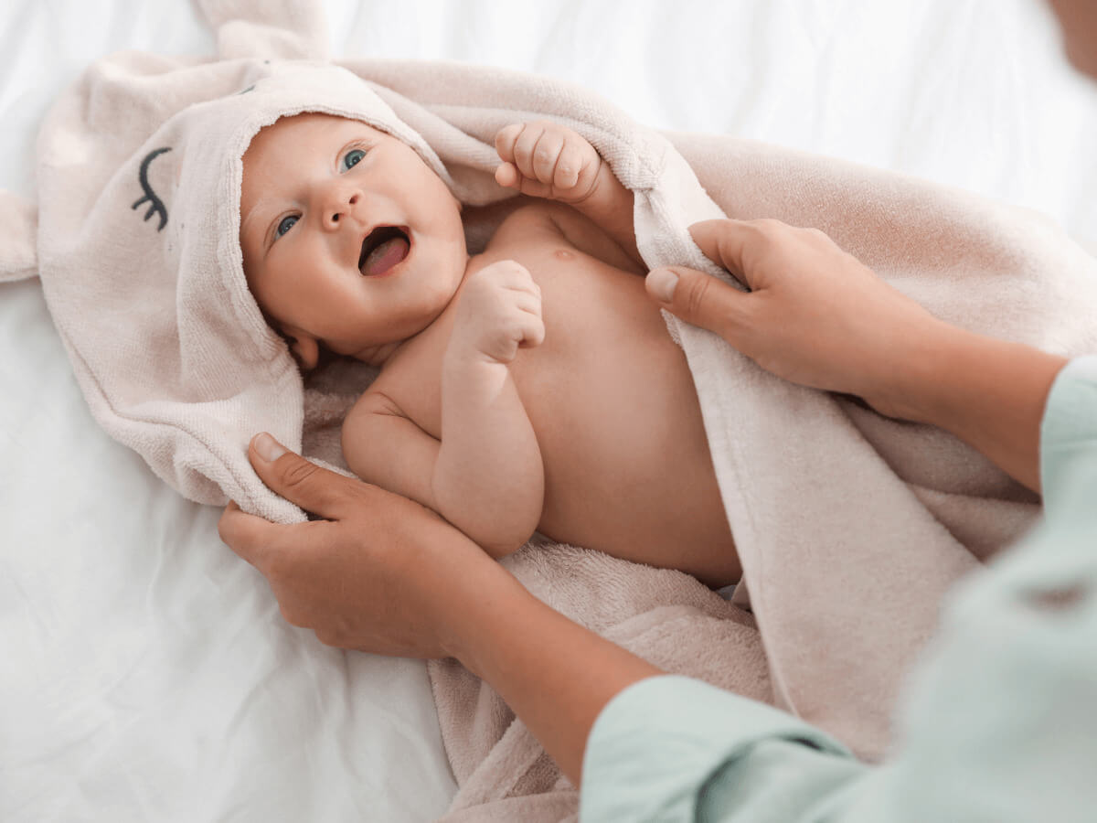 Cólicas do Bebé: Compreender, aceitar e aliviar