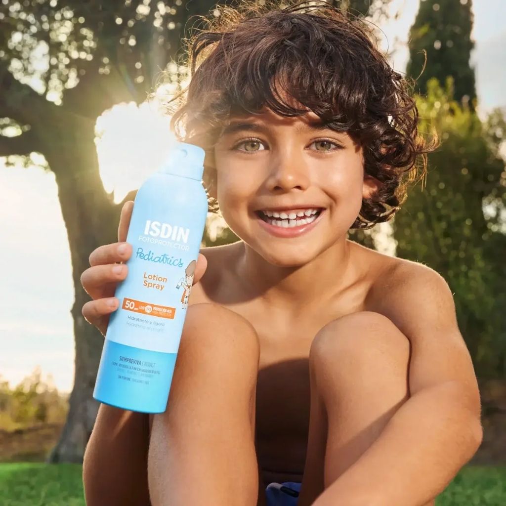 Isdin Fotoprotector Pediatrics Loção Spray Protetor Solar Spf50+ 250ml